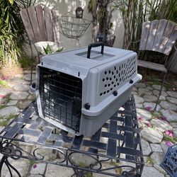 Petmate All Purpose Kenner