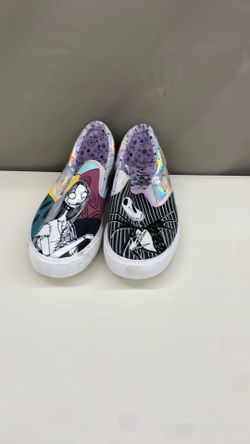 Jack and Sally shoe. Item No 503 (Shopgoodwill)