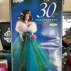 Barbie Midge 30th anniversary porcelain doll Mattel 1993