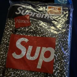 Supreme boxers