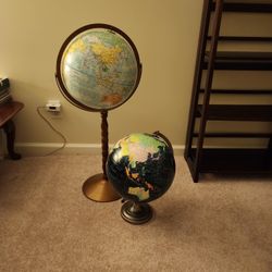 2 World Globe 