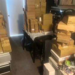 Over 160 Boxes Of  HDMI Splitters , Switches , Upscalers, Downscalers , Docking Stations , Extenders . 