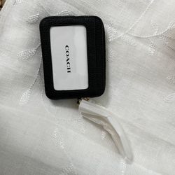 Coach Card Wallet Black Leather With Chain 