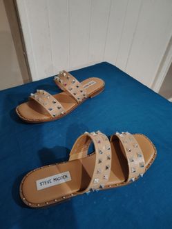 Steve Madden Women Studded Sandals Size 8.5