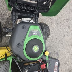 Nice 42" John Deere Tractor 