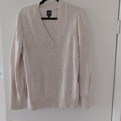 Ladies Sweater (Size L)