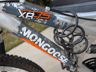 Mongoose xr-75 bike