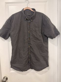 Men’s Vans XL Ash Gray Short Sleeve Button Down