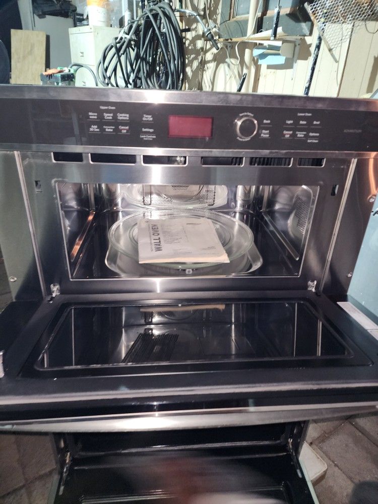 GE Wall Oven With Built In Microwave