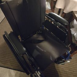 Free wheelchair