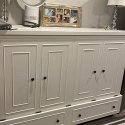 Queen  Size Murphy Bed With Mattress