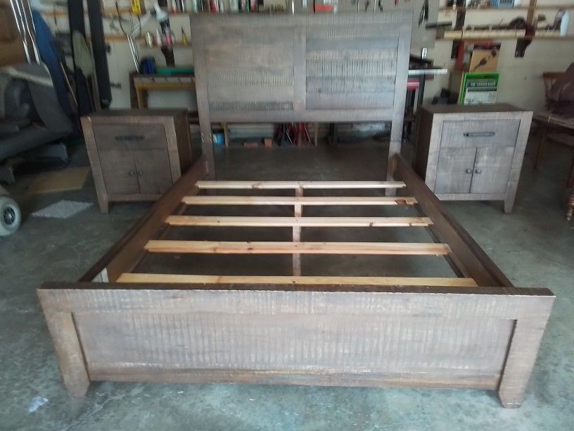 Rustic Farmhouse Barnwood Style Queen Size Bed Frame With Nightstands. Quality made.