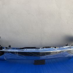 2019 2020 2021 2022 Chevy Silverado 1500 Front Chrome Bumper W/ Brackets OEM