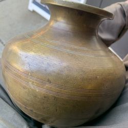 Early Heavy Bronze Jar