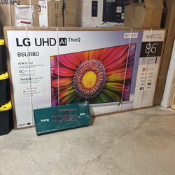 BRAND NEW IN BOX 86” LG Ultra High Definition 4K AI Processor 