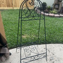 Plant stand