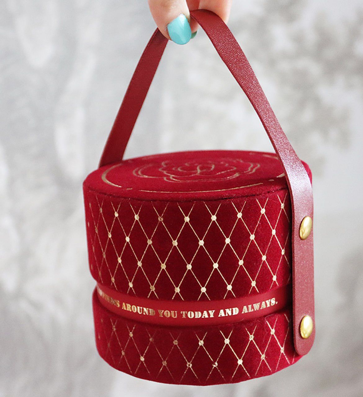 Gift Box ( Christmas, New year ,…)