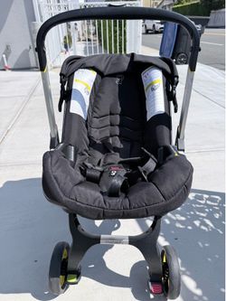 Doona car seat and Stroller