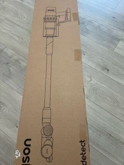BRAND NEW OPENED BOX DYSON V-15 DETECT