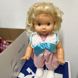 Vintage 1990 Hasbro Baby Wanna Walk Doll