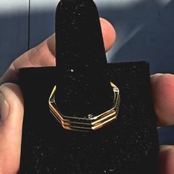18 Gold Ring