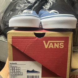 6 Men / 7.5 Women Vans Blue Authentic $35