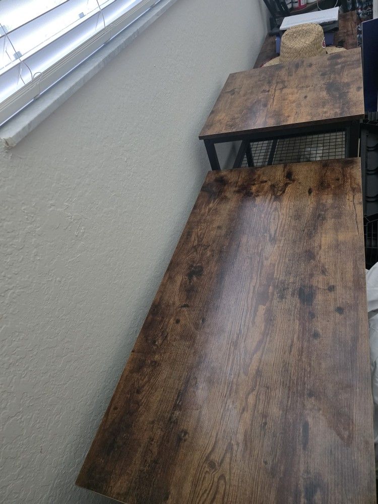 Desk (Two-person)