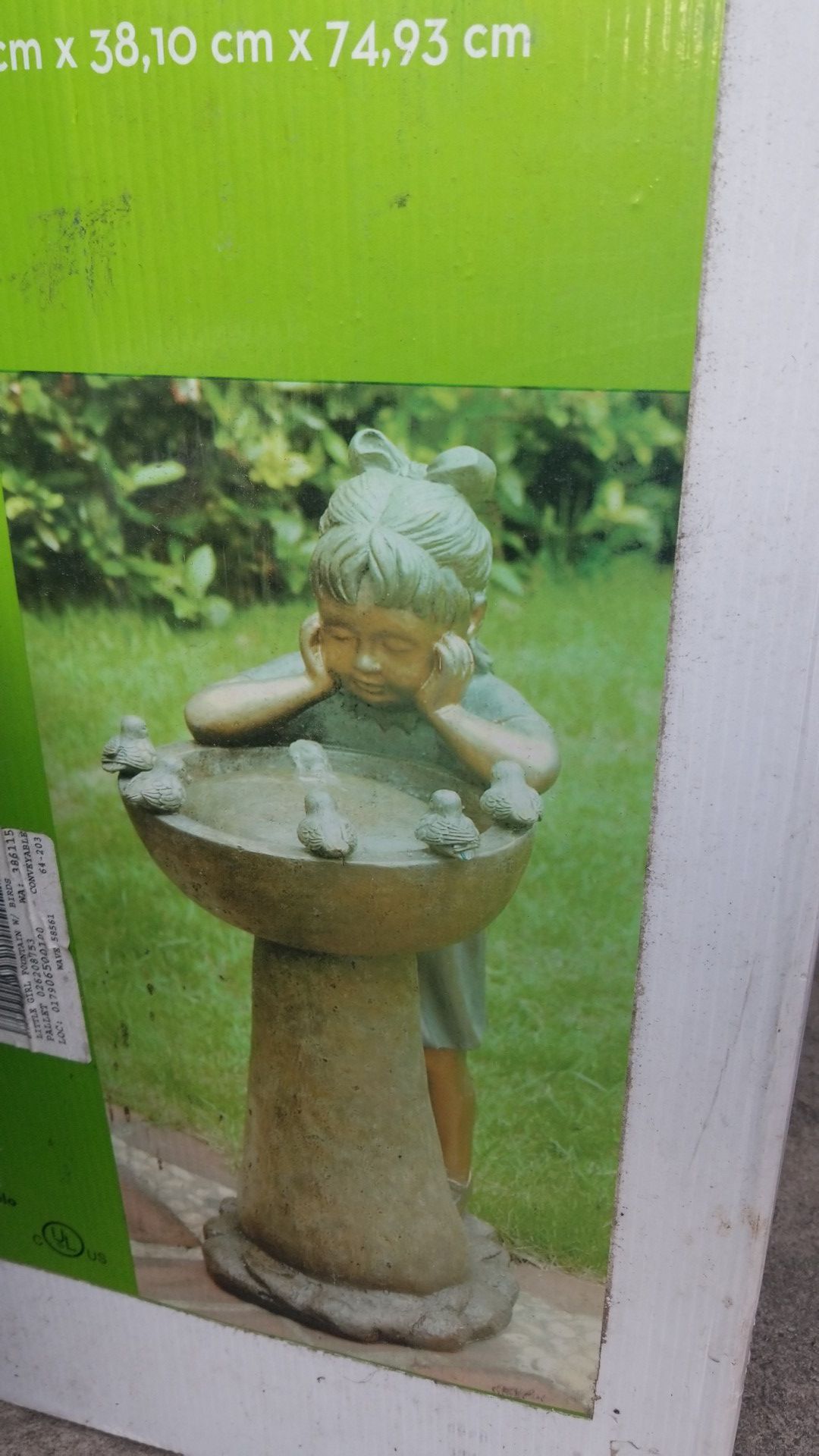 little girl fountain