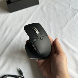 MX Master Wireless Mouse