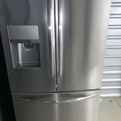 Frigidaire Gallery French Door Ice Maker