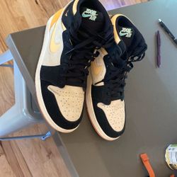 Nike Jordan 1 Size 9
