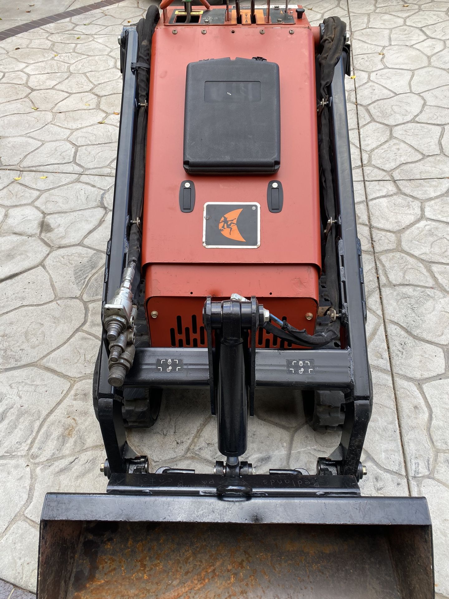 Ditch Witch SK350 Mini Tracked Skid Steer Bobcat for Sale in Lakeside