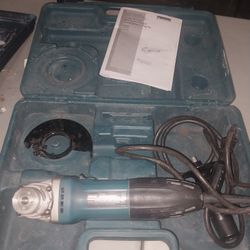 Makita Angle Grinder 