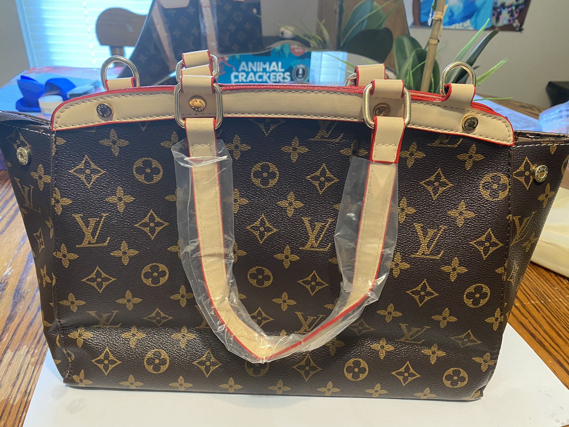 LV BAG