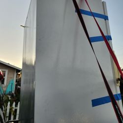 Very Nice Coler Wite  Color Good Condition 