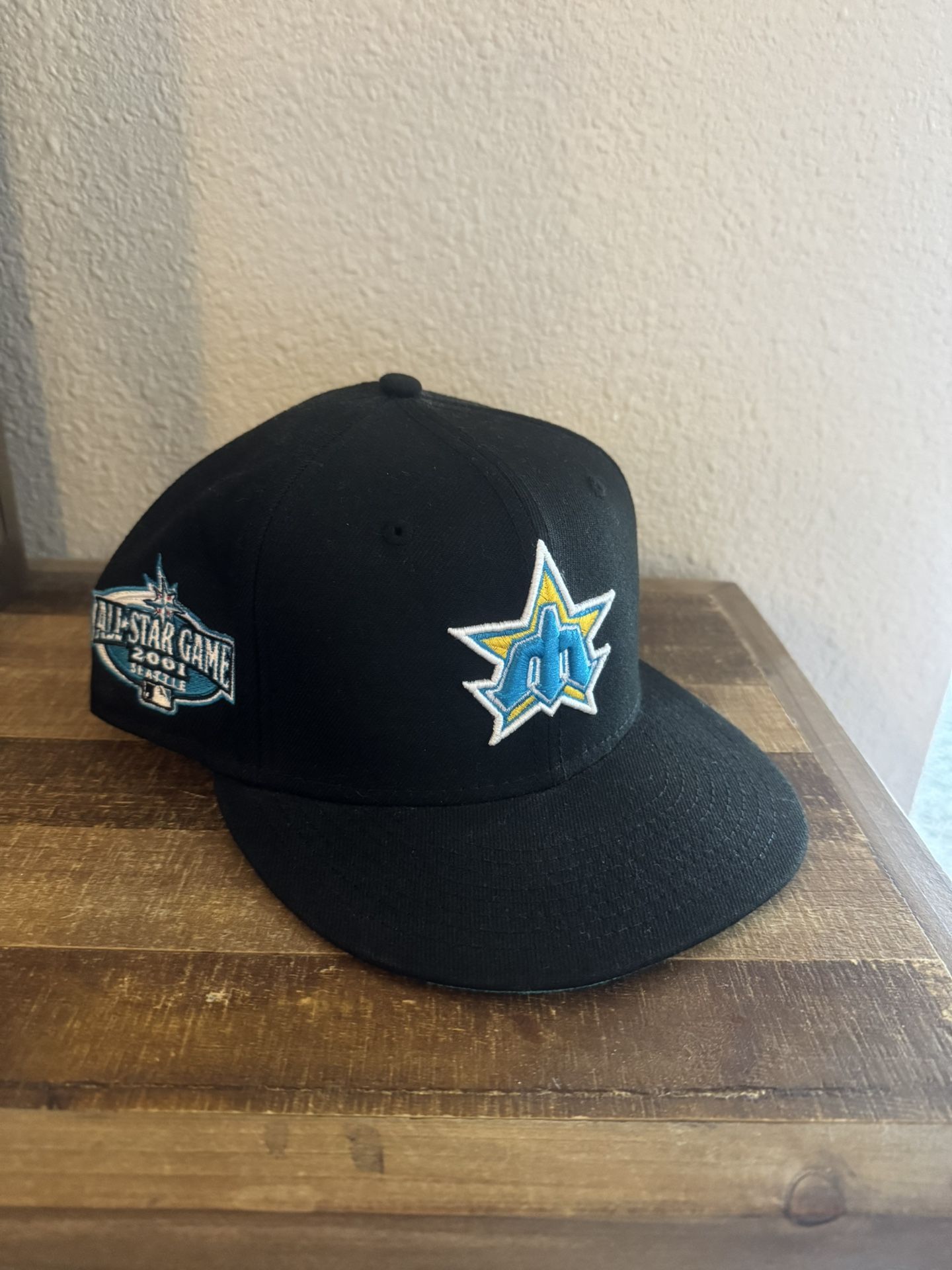 Seattle Mariners Fitted Hat