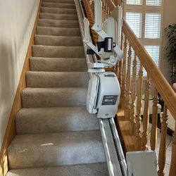 Acorn Stairlift 