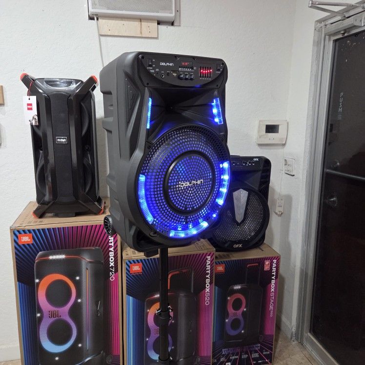 2700 watts 15" bluetooth rechargeable speaker with speaker stand and microphone included.