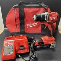 Milwaukee M18 3601-20 Drill Driver, Charger And Battery