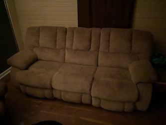 Lazy-boy double reclining sofa