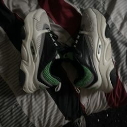 dior b 22 need cleaning 