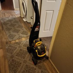  Works Well!! 
Model No 1560
ProHeat 2X® Lift-Off® Upright Carpet Cleaner