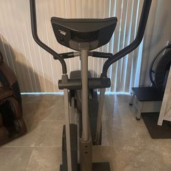 NordicTrack CX938 Elliptical