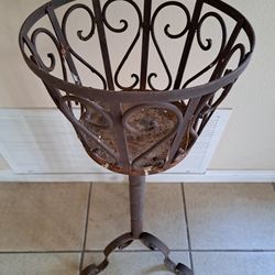 Old Vintage Solid Rustic Wrought Iron Metal Base Plant Stand