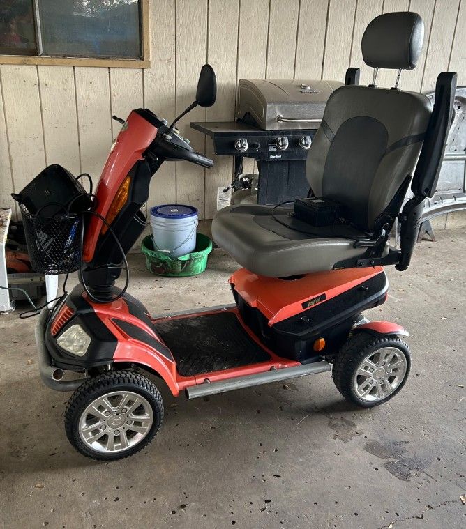 4 Wheel Medical Scooter 