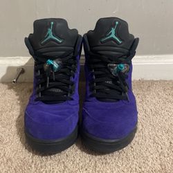 Jordan 5 Alternate Grape 