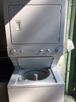 GE 27" STACKABLE COMBO WASHER DRYER WORKS LOOKS PERFECT 27" WIDE 30 DAY WARRANTY!!!!!!