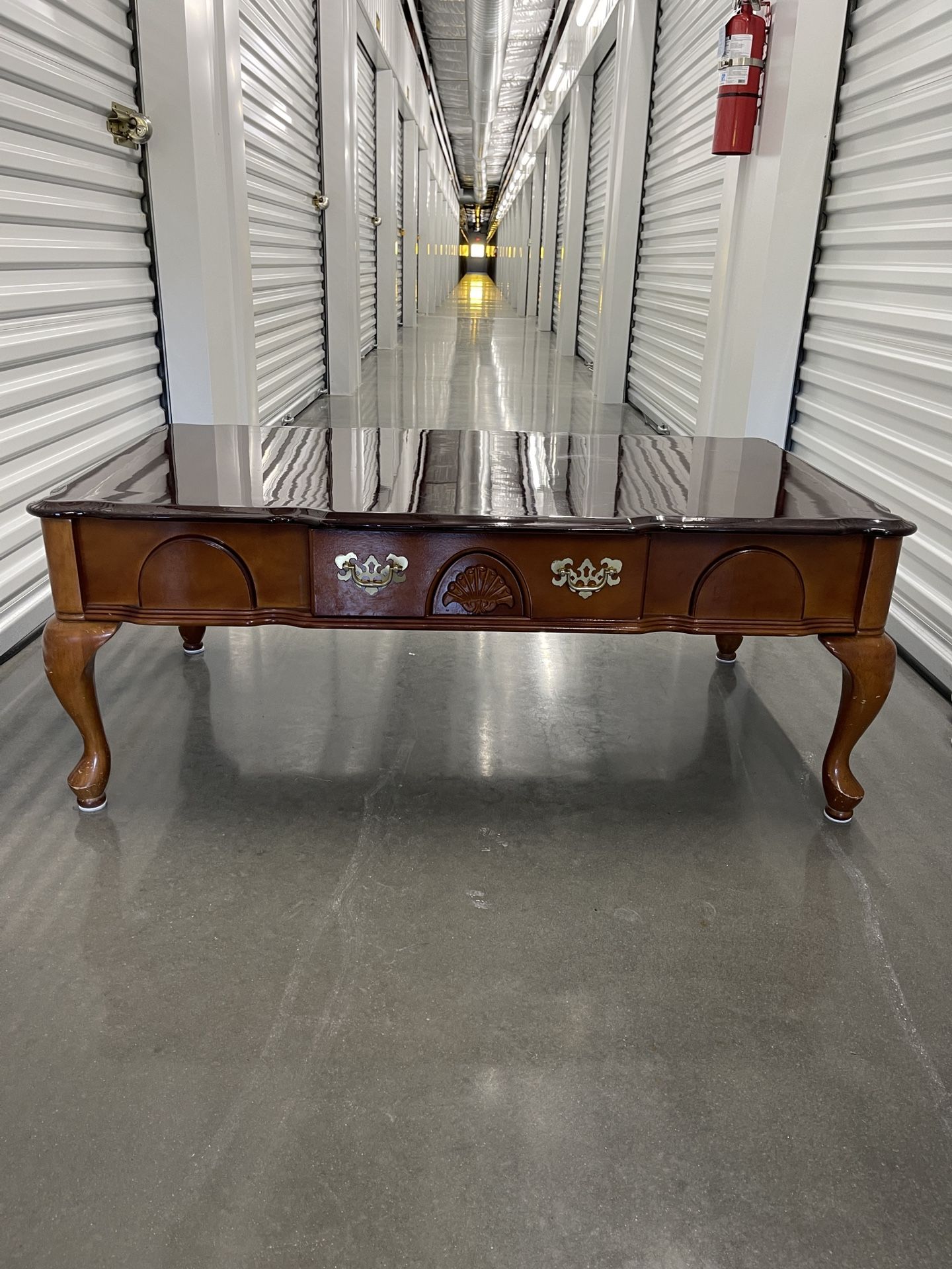 Coffee Table for Sale in Conroe, TX - OfferUp