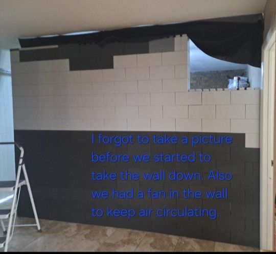 Modular EverBlocks – Large Lot + Free Accordion Door – $1,100 or Best offer - Wall, Partition, Lego