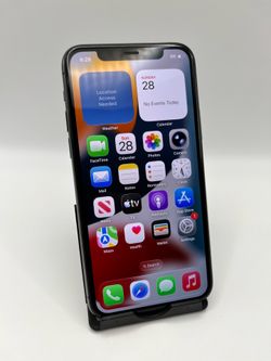Apple iPhone 11 Pro 64GB Unlocked with Free Charger
